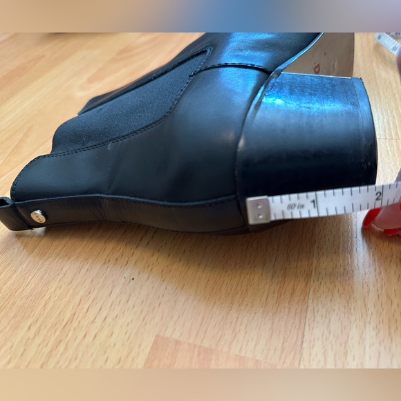 DKNY leather booties almond toe - Picture 12 of 13